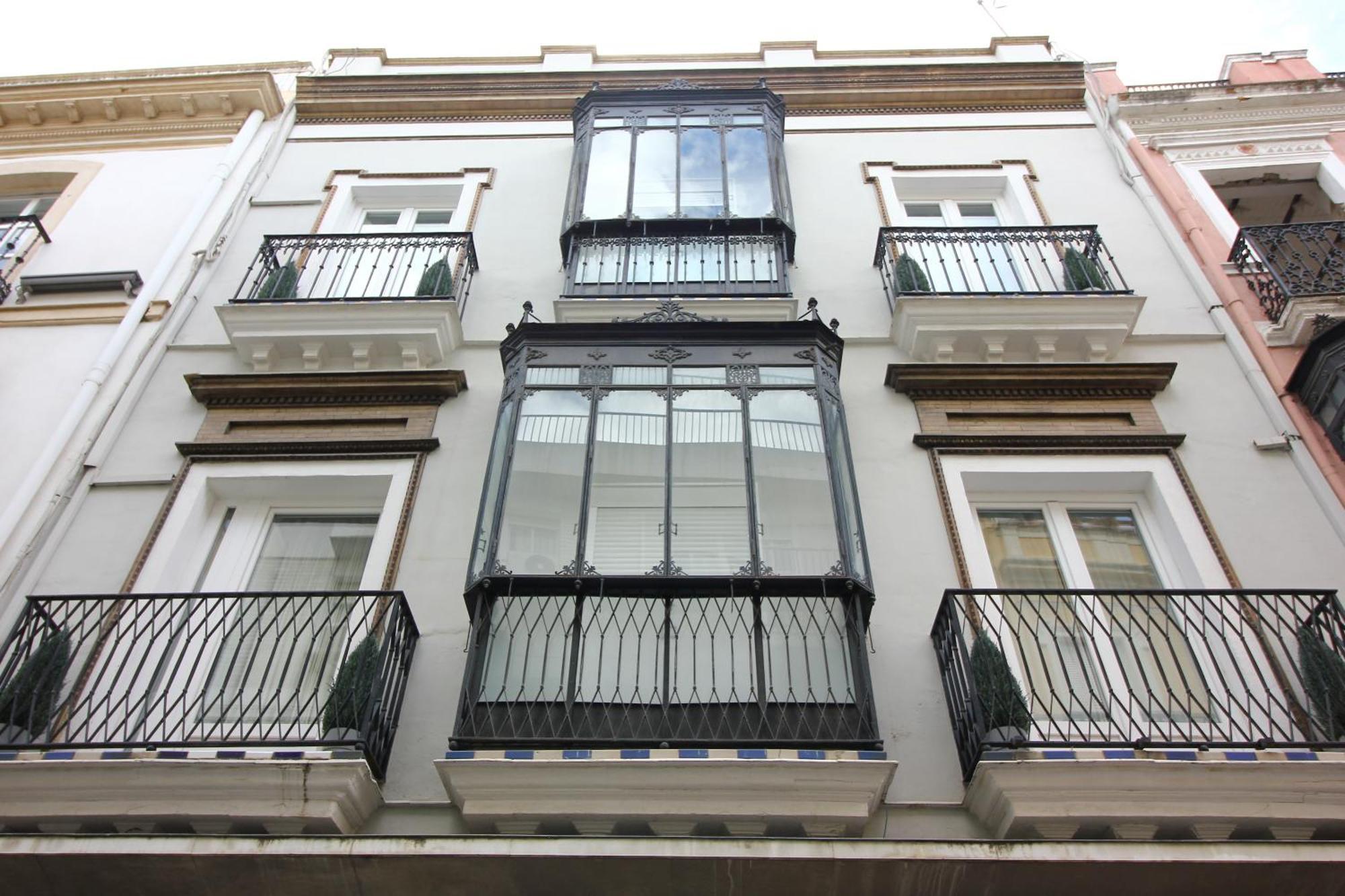 Las Atarazanas - Design Hostal Seville Exterior photo